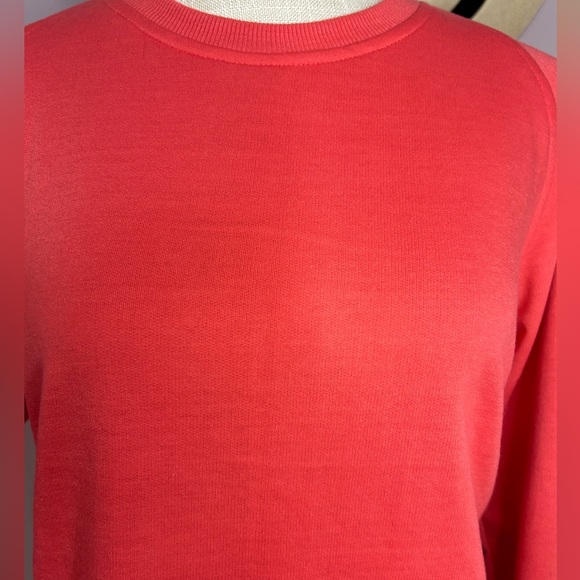 NWT Six Lincoln New York Medium beautiful coral color sweatshirt. - Picture 9 of 9